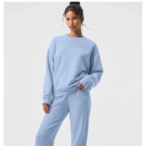 ALO Accolade Crew Neck Pullover Seashell Blue
